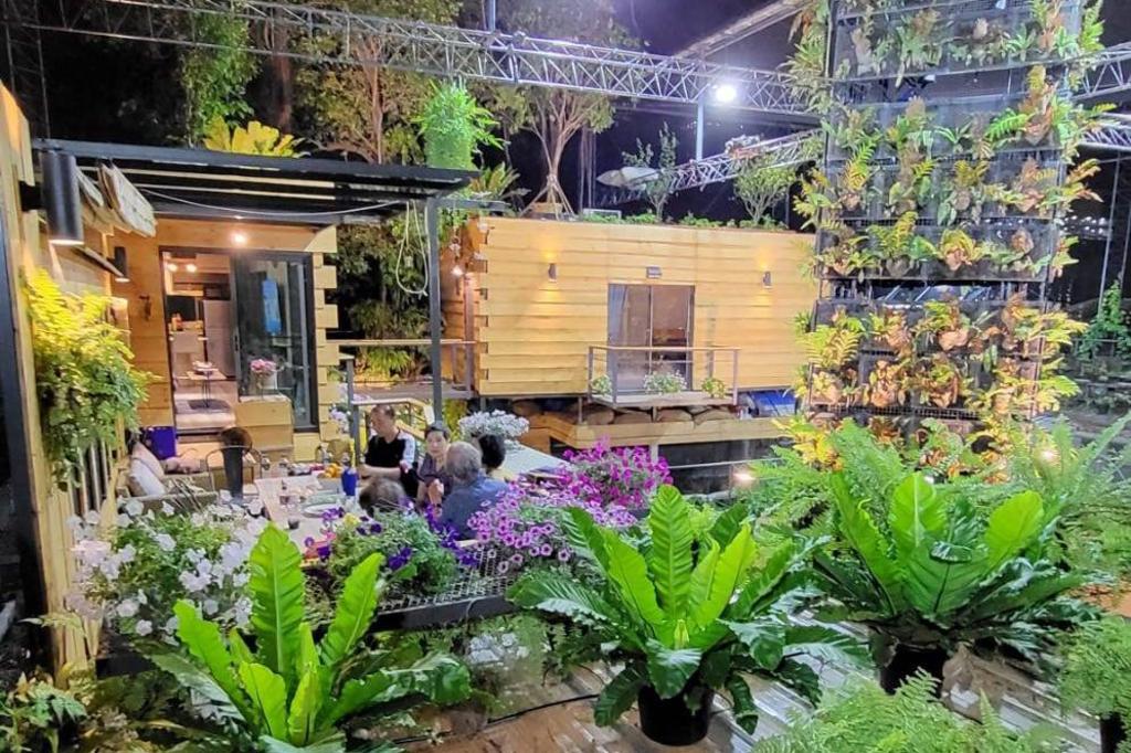 BKK - Tree House Aviary - main image