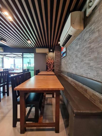 Poonsuk Place Hotel - image 9