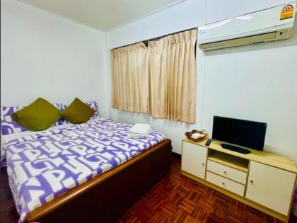 Ree Guesthouse - image 17