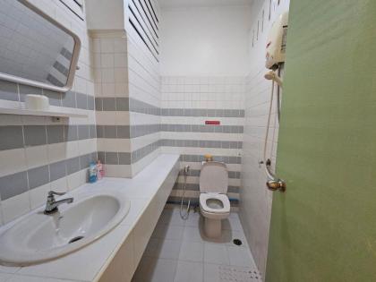 Ree House@Soi Cowboy-Asoke BTS-MRT - image 8
