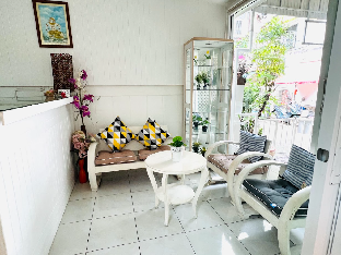 Ree House - image 5