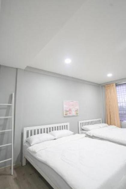 So-K Homey 3 min from MRT / 4th Floor (Grey No.2)x - image 15