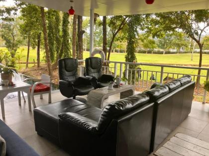 1 BR Par Phuket Deluxe Single Bed Kathu Phuket - image 3
