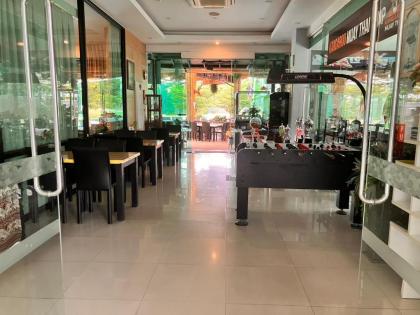 1 BR Par Phuket Deluxe Single Bed Kathu Phuket - image 5