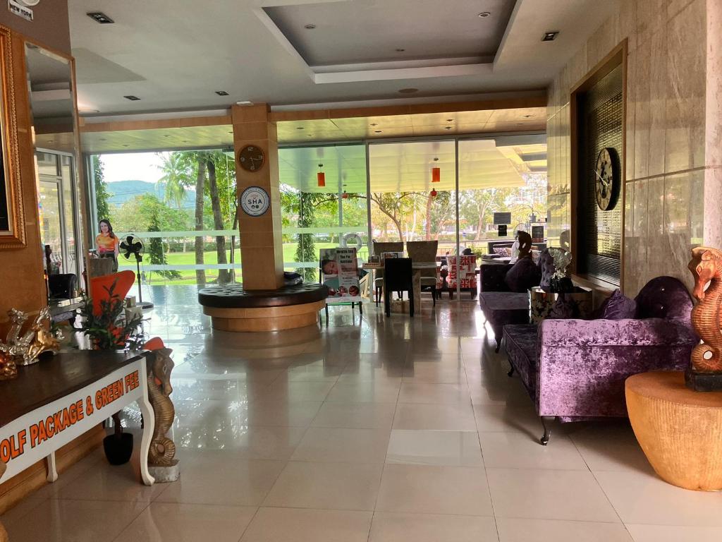 1 BR Par Phuket Deluxe Single Bed Kathu Phuket - image 7