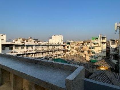 Ti Thong Hostel 