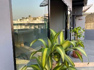 Ti Thong Hostel - image 5