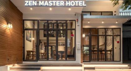 ZEN MASTER HOTEL - image 14