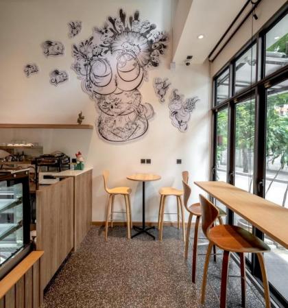 ZEN MASTER HOTEL - image 4