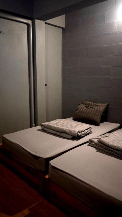 Youyen Hostel - image 10