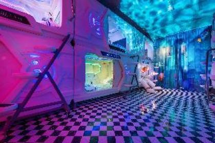 Space Station Hostel - image 8