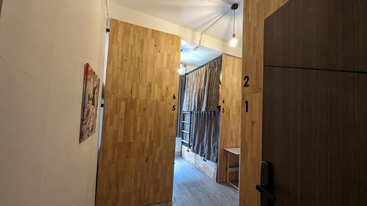 Urban Jungle Hostel - image 2