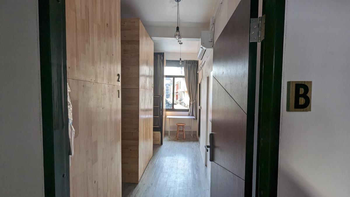 Urban Jungle Hostel - image 3