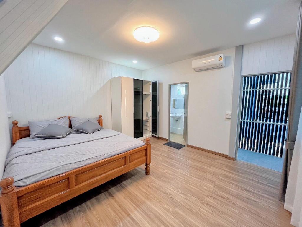 Number9 Bangkoknoi - main image