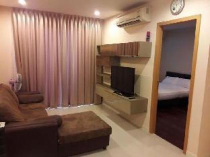 High Floor near Petchaburi MRT - image 9
