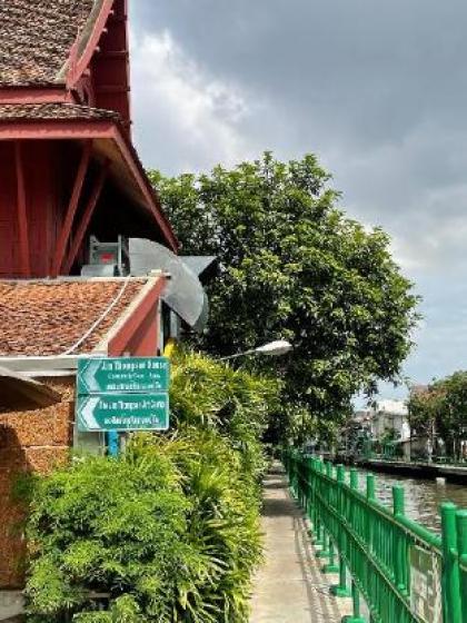 Cozy 4BR vacation home - Steps from Siam Paragon - image 18