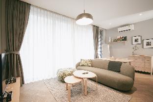 Cozy 4BR vacation home - Steps from Siam Paragon - image 7
