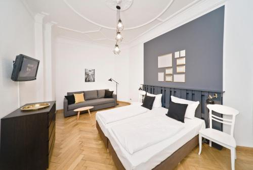 Old Town Apartments - main image