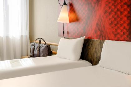 ibis Hotel Berlin Mitte - image 4