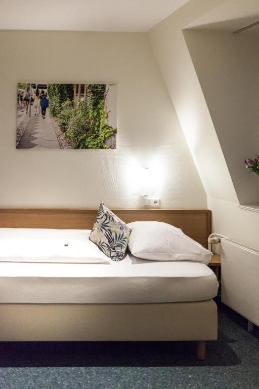 Hotel Allegra - image 7