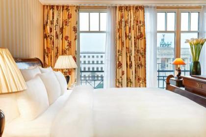 Hotel Adlon Kempinski Berlin - image 4