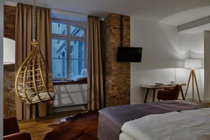 Hotel 38 - image 11