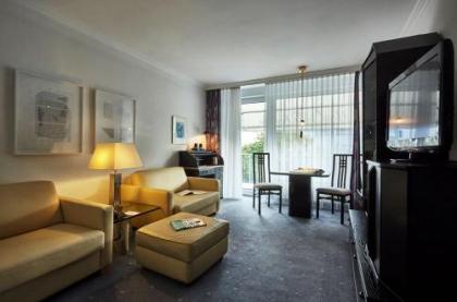 Hotel Villa Kastania - image 17
