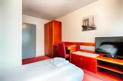 Hotel B1 - image 15