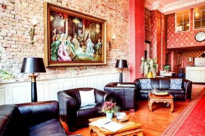 Garden Boutique Hotel - image 11