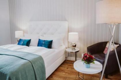 Garden Boutique Hotel - image 19