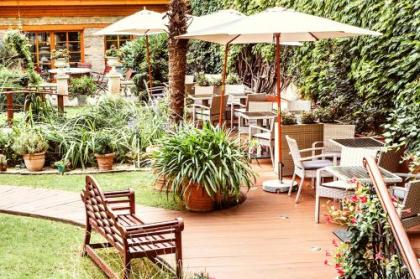 Garden Boutique Hotel - image 8