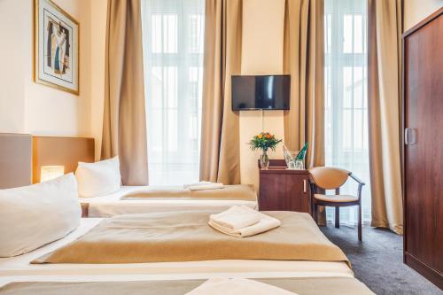 Upper Room Hotel Kurfürstendamm - image 4