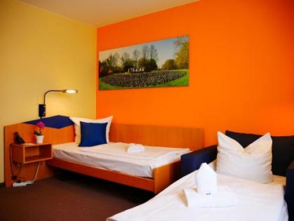 Parkhotel Marzahn - image 12