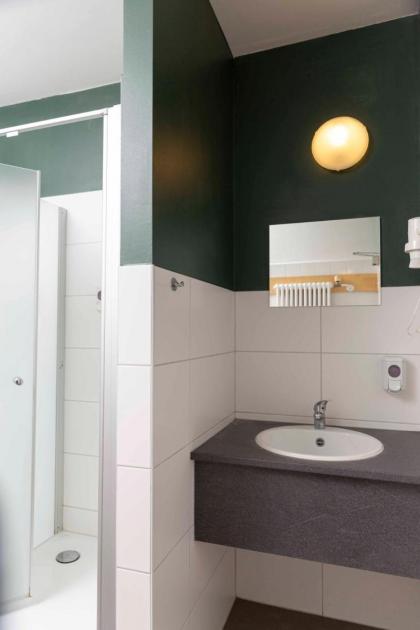 EastSeven Berlin Hostel - image 25