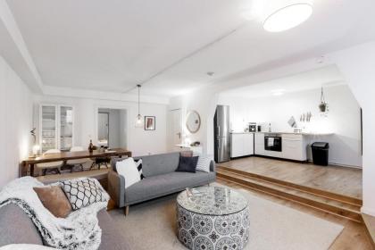 Beautiful 3 Room apartment in Kreuzberg