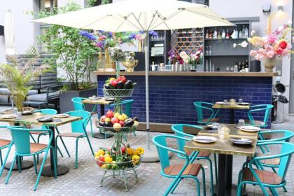 Hotel AMO by AMANO Friedrichstraße - image 23