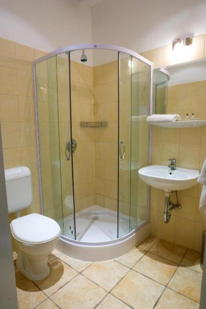 Centrooms House - image 10