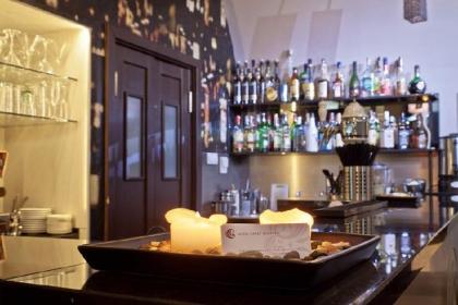 Carat Boutique Hotel - image 9