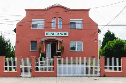 Irini Panzió - image 6