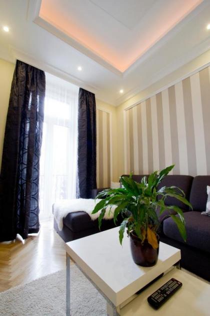 Elisabeth Bridge Apartmans - image 2