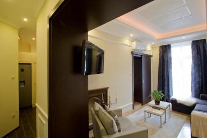 Elisabeth Bridge Apartmans - image 20