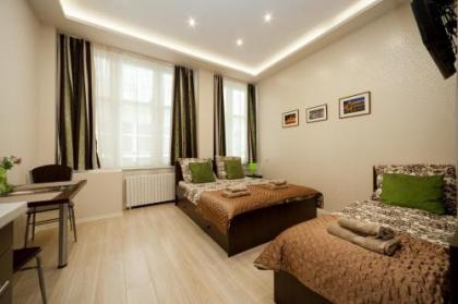 Budapest Holidays Apartments - image 1