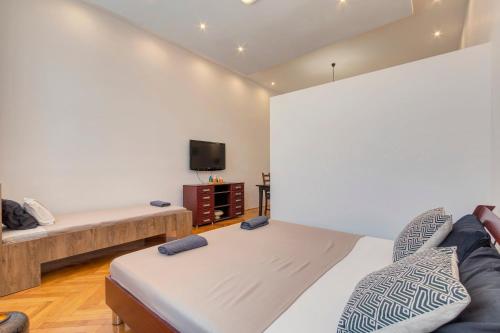 Real Apartments Múzeum - image 4