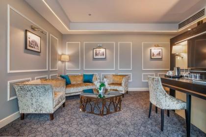 Eurostars Danube Budapest - image 18