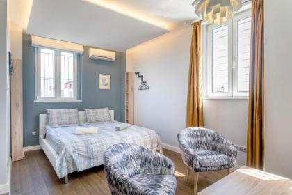 Top of the city Apartment - image 1