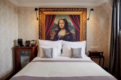 Mystery Hotel Budapest - image 11