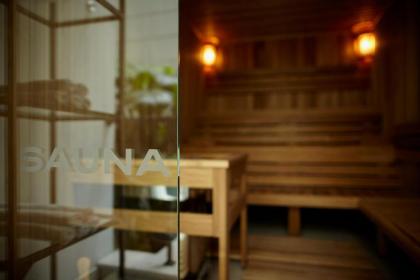 Mystery Hotel Budapest - image 2