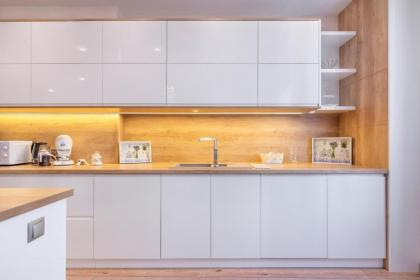 Raday Grand Deluxe Home - image 18