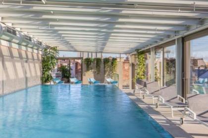 Cortile Budapest Hotel - image 10