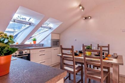 Luxury Paulay street Apartment - image 13